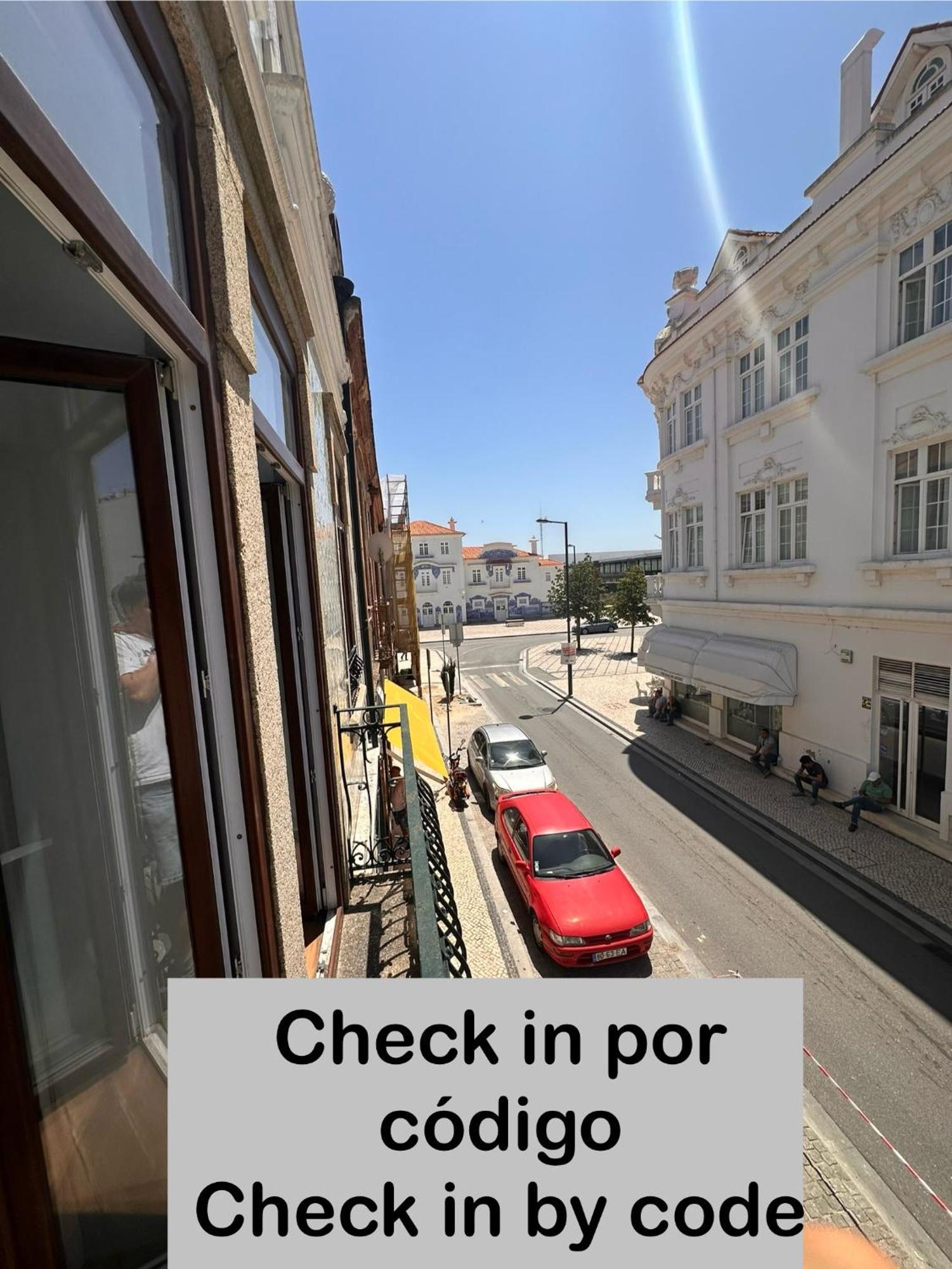 Stay In Авейру Екстер'єр фото